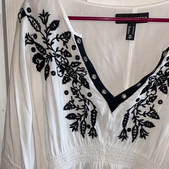 Love & Legend White Tunic with Black Embroidery - Picture 4 of 5
